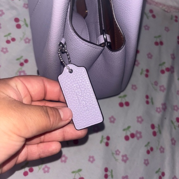 Coach Lana 23 - Picture 10 of 10